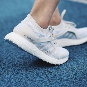 Adidas ultraboost x sz 9